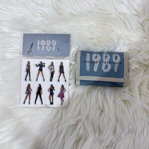 1989 (Taylor’s Version) Eras Wallet & Inserts AND Puffy Stickers